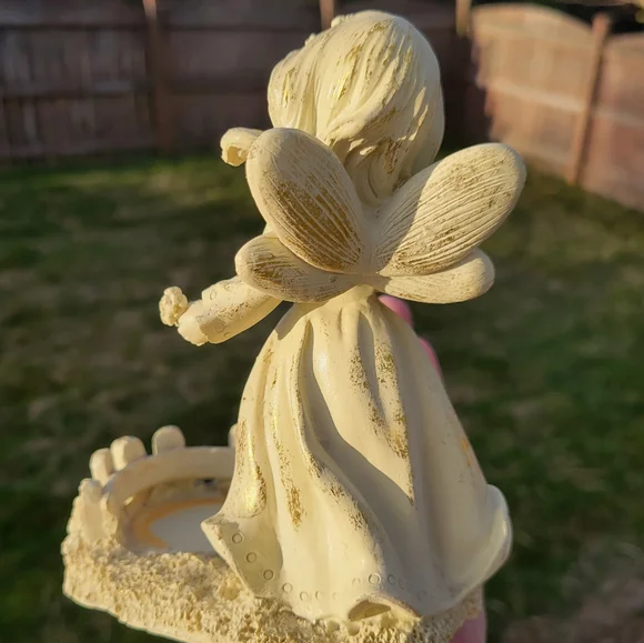 Fairy ~ Angel Girl Figurine ~ Display Space for Votive, etc.~ Vintage? ~ Pretty! - Picture 11 of 16